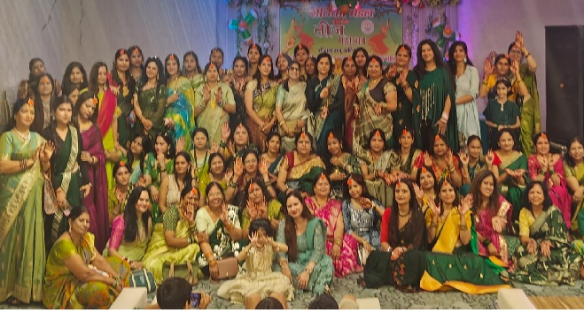 श्री बालाजी मानव सेवा समिति द्वारा आयोजित तीज महोत्सव में उमड़ा मातृ शक्ति का रंगारंग उत्साह