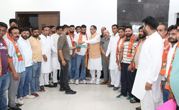  हरियाणा के विकास में भाजपा का हर कार्यकर्ता एक स्तंभ है : मोहन लाल बड़ौली