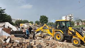 भनोता में गरजा ग्रेटर नोएडा प्राधिकरण का बुलडोजर, करोड़ों की जमीन कब्जा मुक्त, भू-माफिया ने कर रखा था अवैध निर्माण