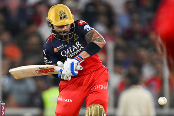 आईपीएल में सबसे अधिक शतक लगाने वाले टॉप-3 बल्लेबाज